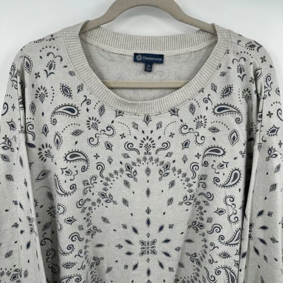 Democracy Bandana Print Crew Neck Long Sleeve Sweatshirt Top Women 2X Beige - Picture 3 of 6